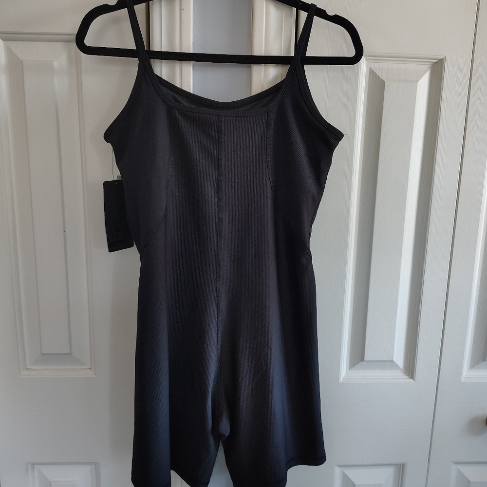 90 Degree by Reflex Black Felix Rib Lotus Romper L - Picture 6 of 10
